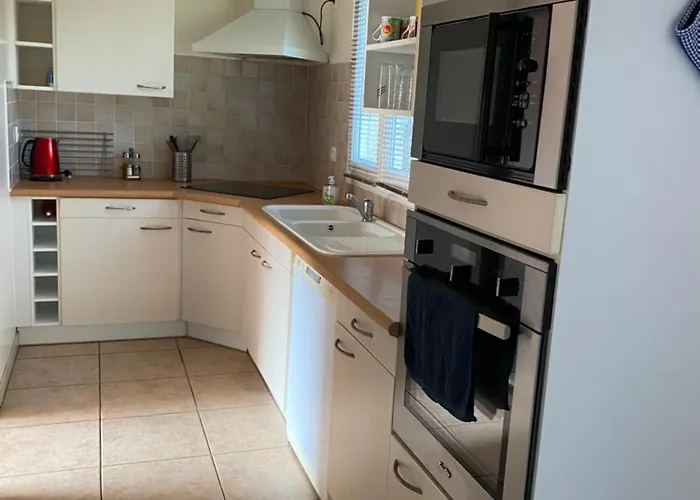 Prázdninový dům Maison Mitoyenne Proches Des Plages