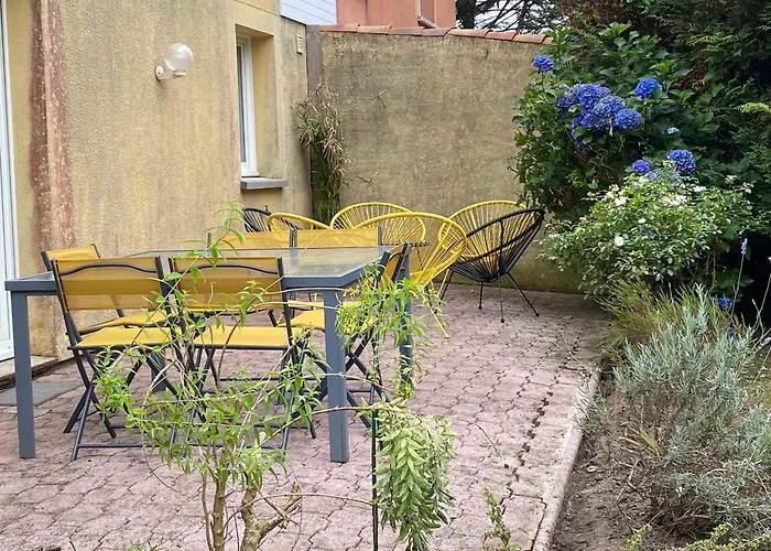 Prázdninový dům Maison Mitoyenne Proches Des Plages *